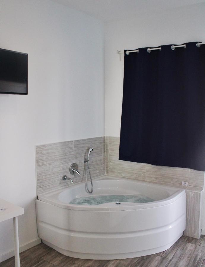 Borgo Marino Suite B&B Cefalu Ngoại thất bức ảnh