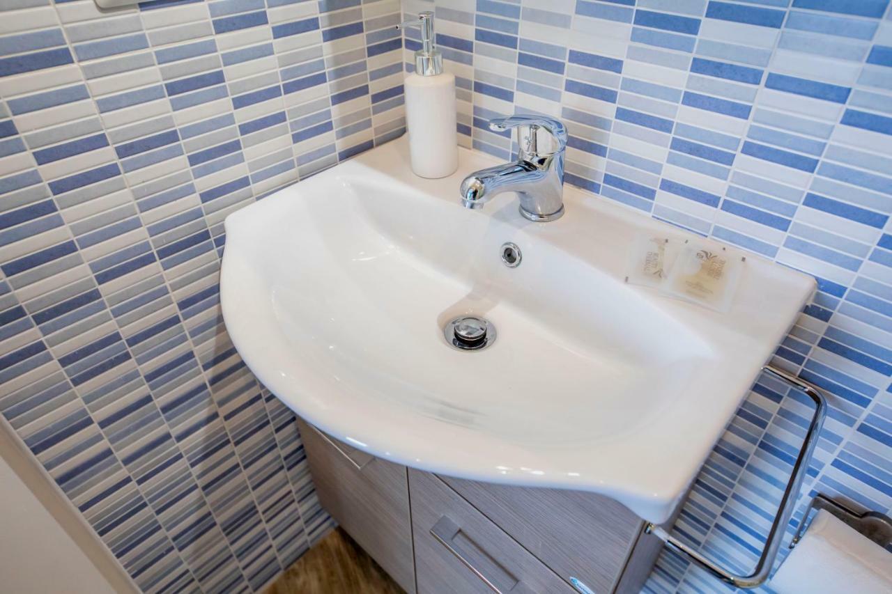 Borgo Marino Suite B&B Cefalu Ngoại thất bức ảnh